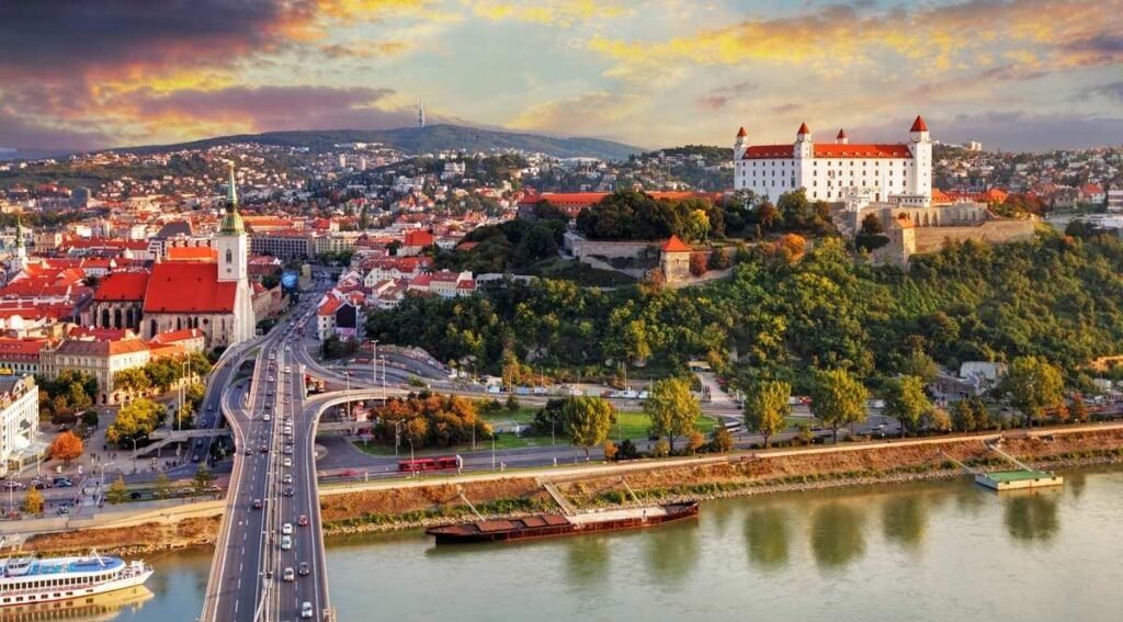 azedu.az_Slovakija_300